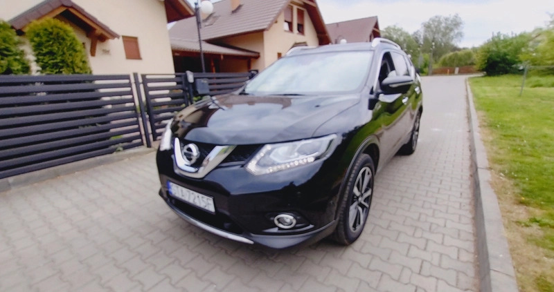 Nissan X-Trail cena 72900 przebieg: 145000, rok produkcji 2017 z Starogard Gdański małe 254